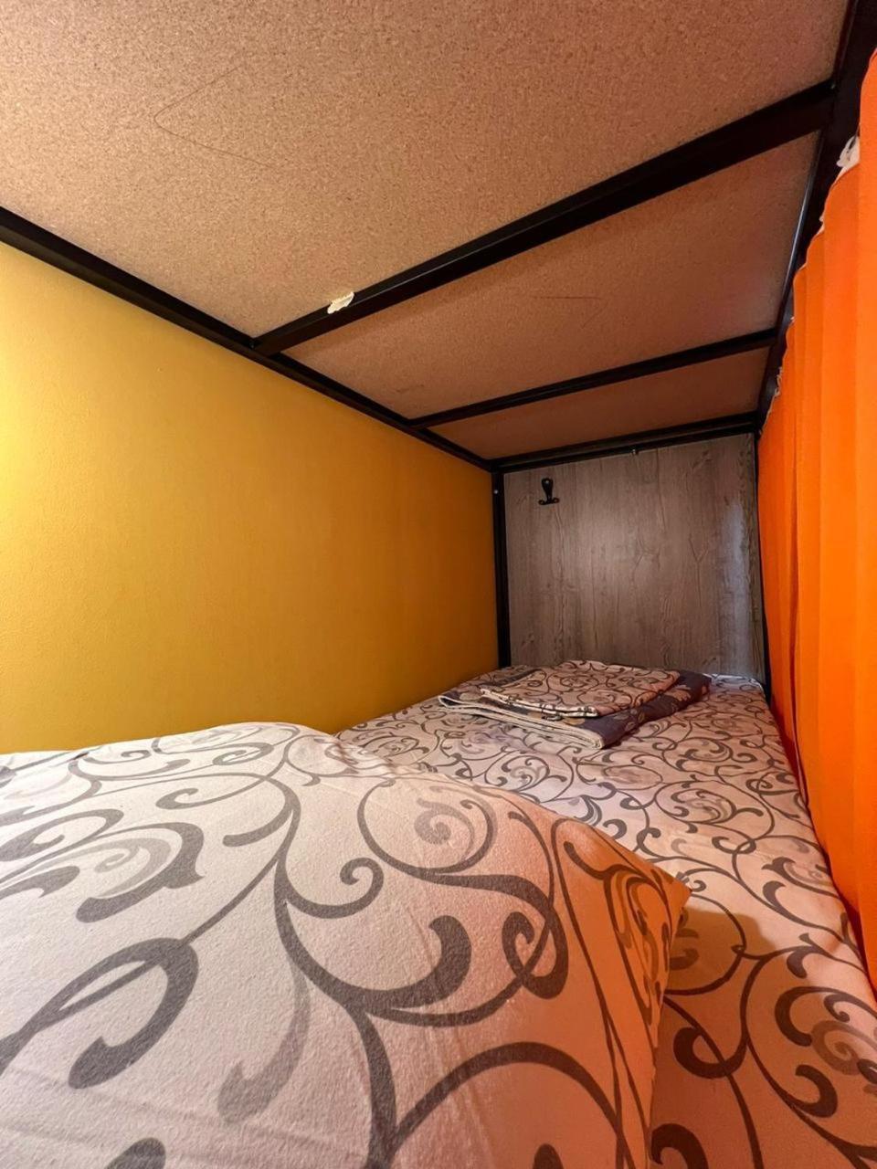 Рой Hostel Almati Kültér fotó