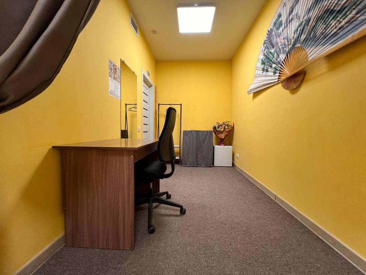 Рой Hostel Almati Kültér fotó