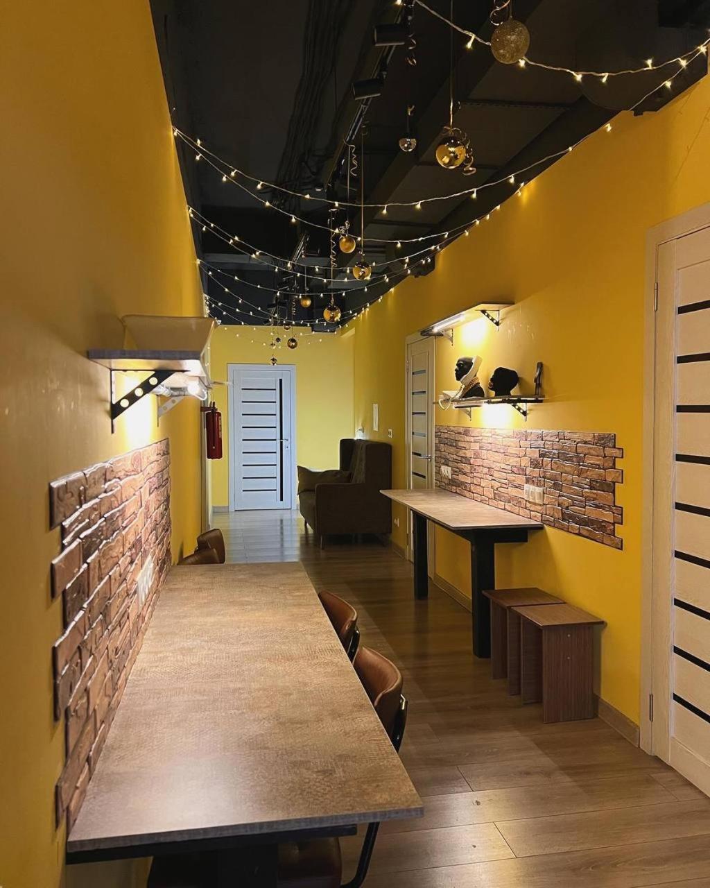 Рой Hostel Almati Kültér fotó
